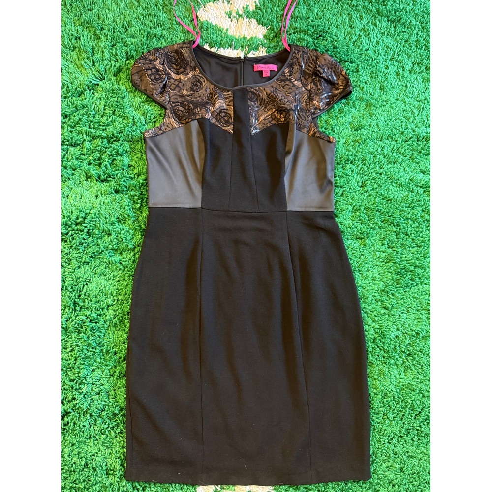 Betsey Johnson Black Sequin Lace Cap Sleeve Sheath Dress Size 14 Cocktail (B) - Picture 2 of 5